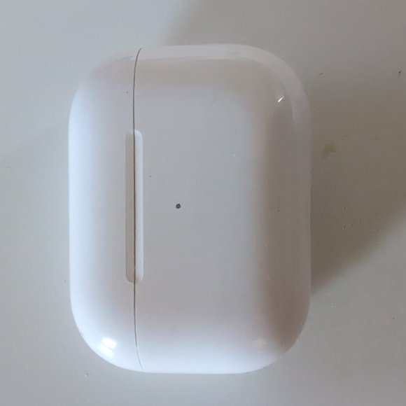 Apple Other - Airpod Pro Gen 4